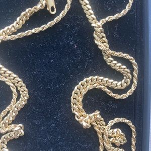 14k Gold Cuban Link Chain